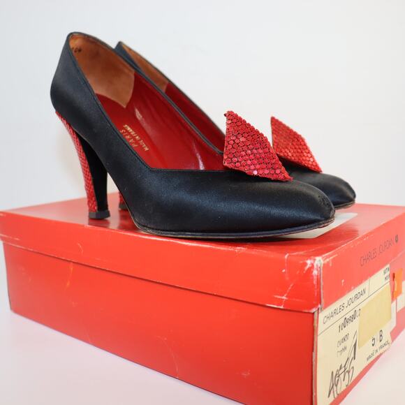 Vintage Charles Jourdan Paris Black Satin Heels Red Sequin Size 5.5 Original Box - Picture 1 of 6